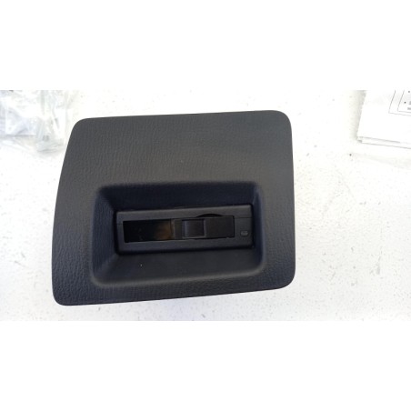 Pièce pour MAZDA - Navigation System KD5179EZXA