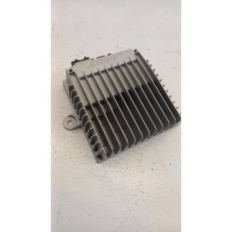 Pièce pour MAZDA - Amplifier KE6866A20