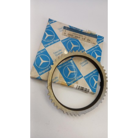 Pièce pour MERCEDES-BENZ - Synchronizer Ring, Manual Transmission A0002621434