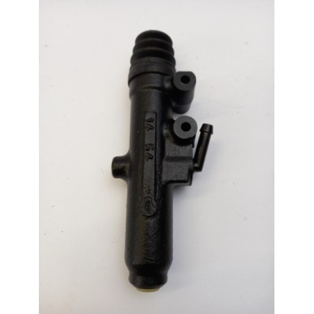 Pièce pour MERCEDES-BENZ - Master Cylinder, Clutch A0002958206