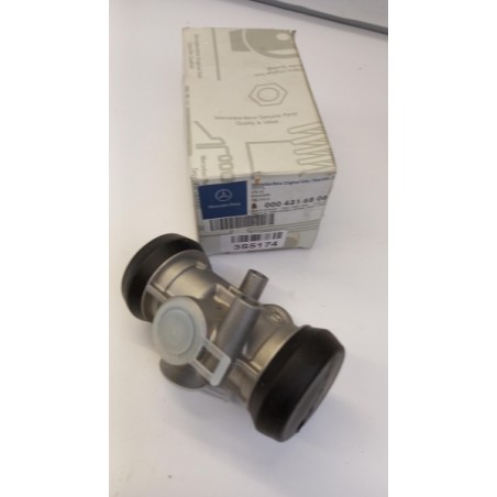 Pièce pour MERCEDES-BENZ - Multi-Circuit Protection Valve A0004316806