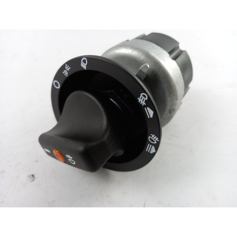 Pièce pour MERCEDES-BENZ - Switch, Headlight A0005400858