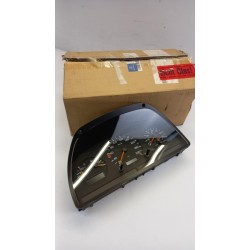 Pièce pour MERCEDES-BENZ - Instrument Cluster A0005429601