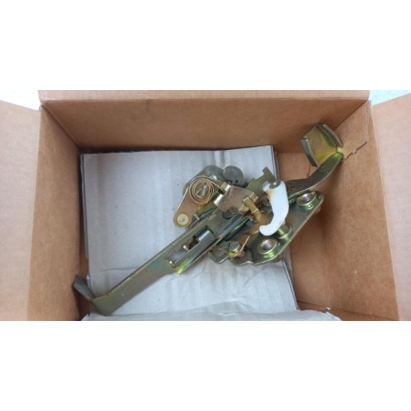 Pièce pour MERCEDES-BENZ - Door Lock A0007201435