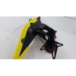 Pièce pour MERCEDES-BENZ - Holder, Outside Mirror A0008106119