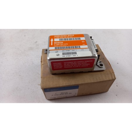 Pièce pour MERCEDES-BENZ - Control Unit, Airbag A0008206926