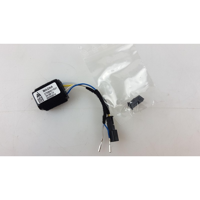 Pièce pour MERCEDES-BENZ - Relay A0008270110