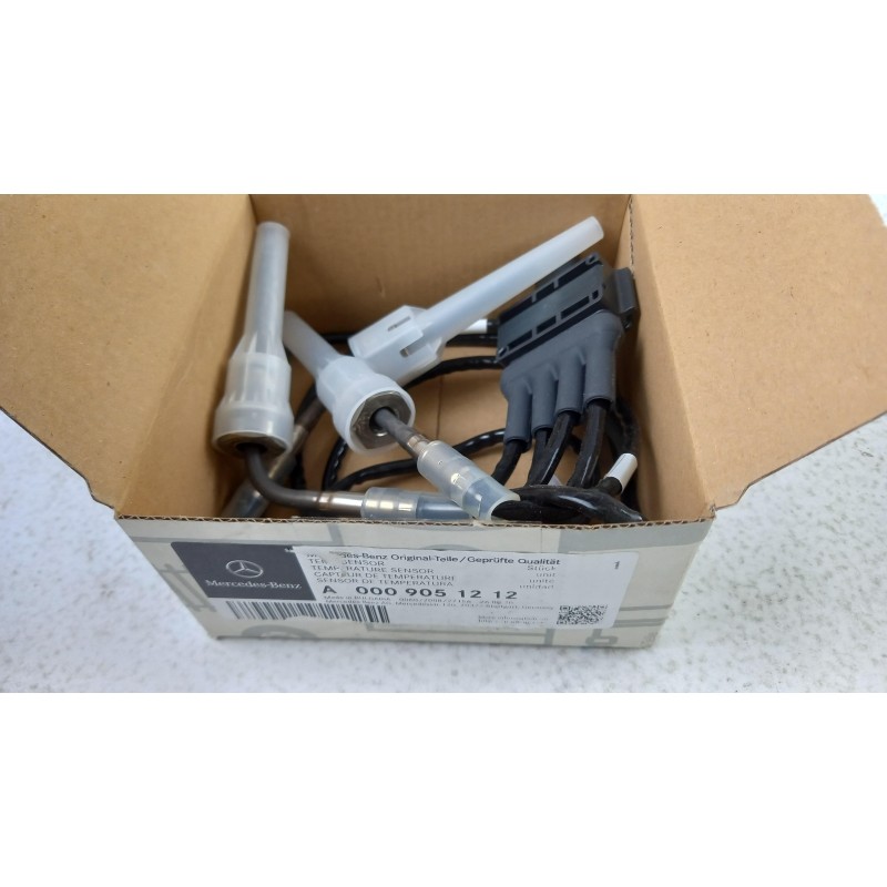 Pièce pour MERCEDES-BENZ - Lambda Sensor A0009051212