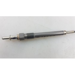 Pièce pour MERCEDES-BENZ - Glow Plug A0011596801