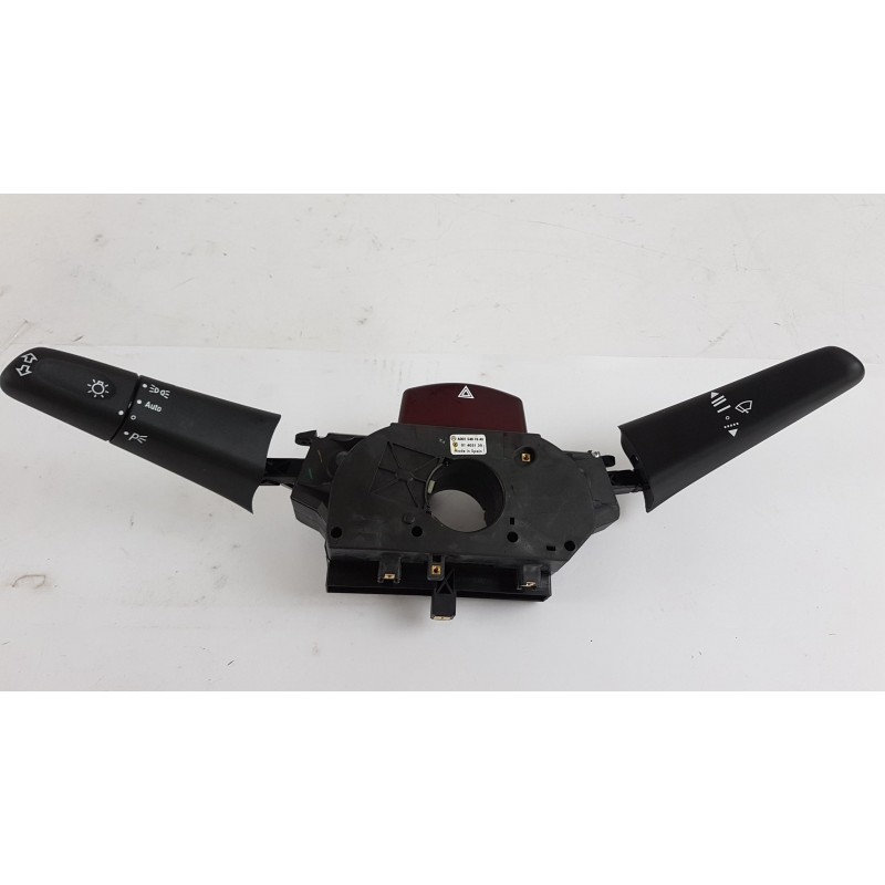 Pièce pour MERCEDES-BENZ - Steering Column Switch A0015407645
