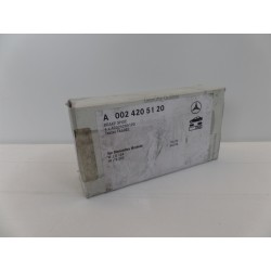 Pièce pour MERCEDES-BENZ - Brake Pad Set A0024205120