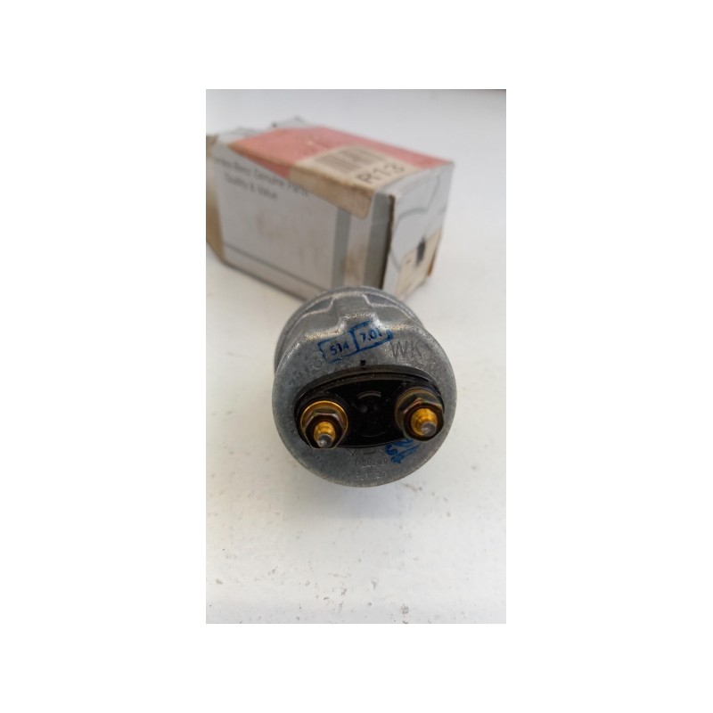 Pièce pour MERCEDES-BENZ - Sender Unit, Oil Pressure A0025421717