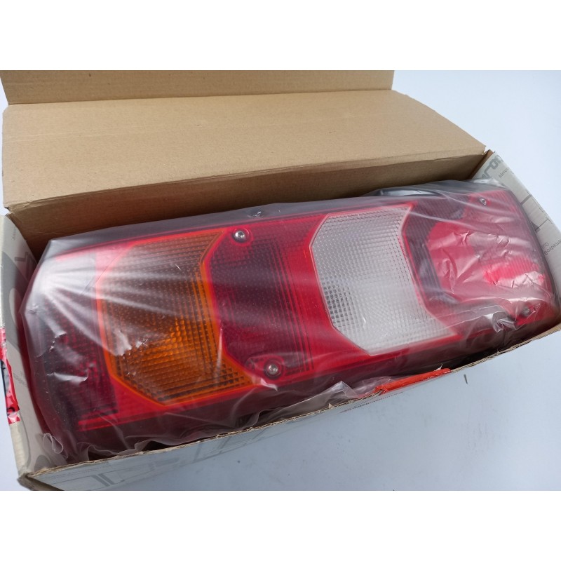 Pièce pour MERCEDES-BENZ - Combination Rearlight A0035446603
