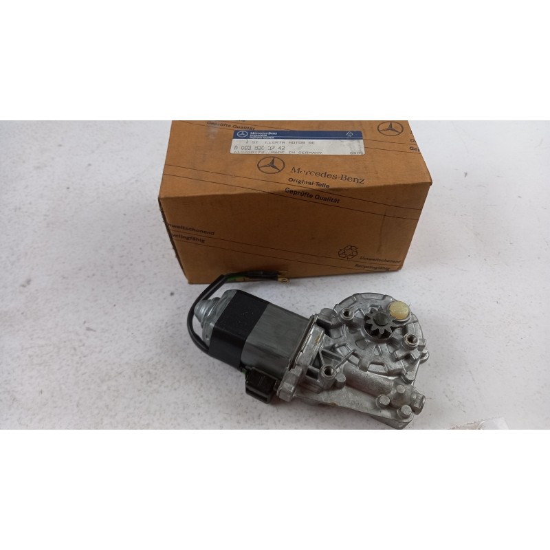 Pièce pour MERCEDES-BENZ - Electric Motor, Window Lift A0038203742