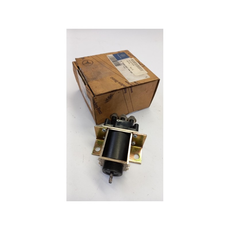 Pièce pour MERCEDES-BENZ - Solenoid Valve A0039979436