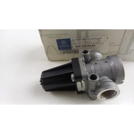Pièce pour MERCEDES-BENZ - Pressure Control Valve A0044299644