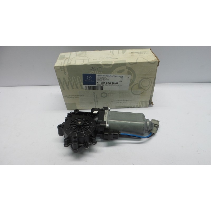 Pièce pour MERCEDES-BENZ - Electric Motor, Window Lift A0058209042