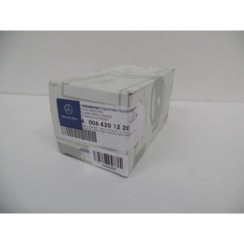 Pièce pour MERCEDES-BENZ - Brake Pad Set A0064201220