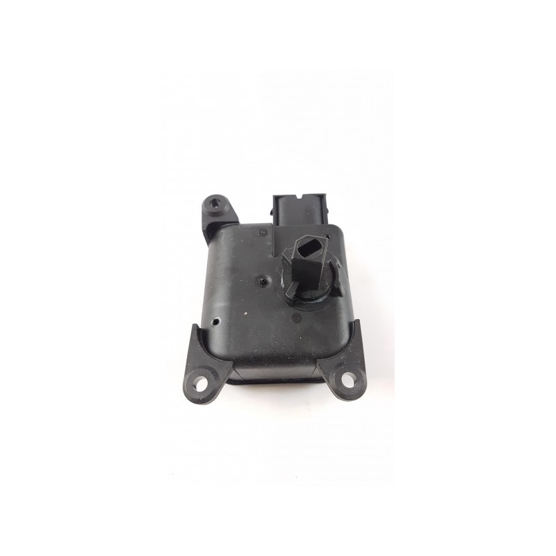 Pièce pour MERCEDES-BENZ - Actuator, Air Conditioning A0068207842