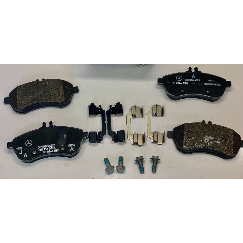 Pièce pour MERCEDES-BENZ - Brake Pad Set A0074201620