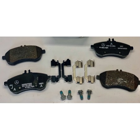 Pièce pour MERCEDES-BENZ - Brake Pad Set A0074201620