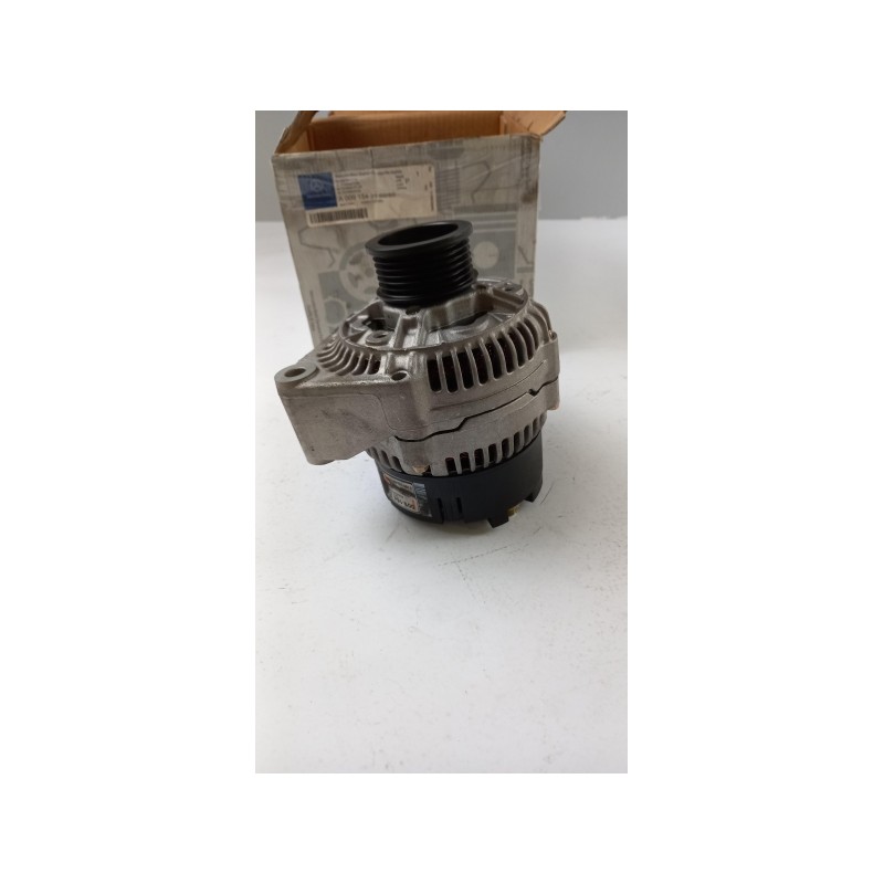 Pièce pour MERCEDES-BENZ - Alternator A009154310280