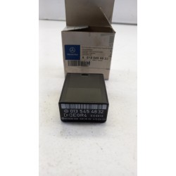 Pièce pour MERCEDES-BENZ - Relay A0135454832