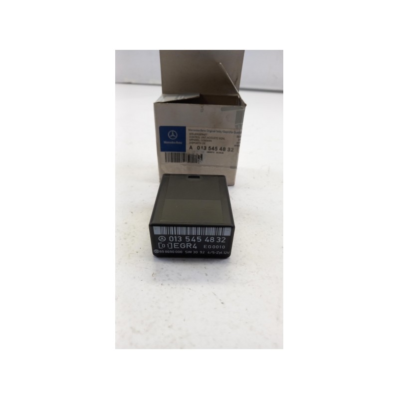 Pièce pour MERCEDES-BENZ - Relay A0135454832