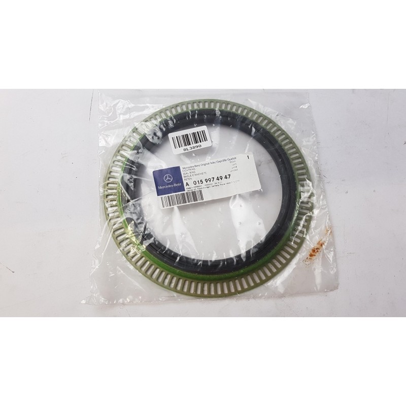 Pièce pour MERCEDES-BENZ - Shaft Seal, Wheel Hub A0159974947