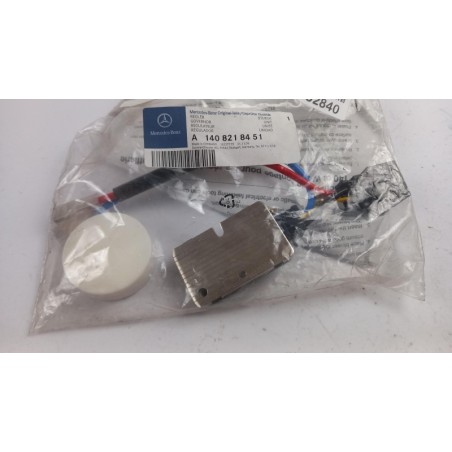 Pièce pour MERCEDES-BENZ - Regulator, Passenger Compartment Fan A1408218451