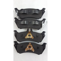 Pièce pour MERCEDES-BENZ - Brake Pad Set A1634200520