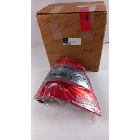 Pièce pour MERCEDES-BENZ - Combination Rearlight A1638202664