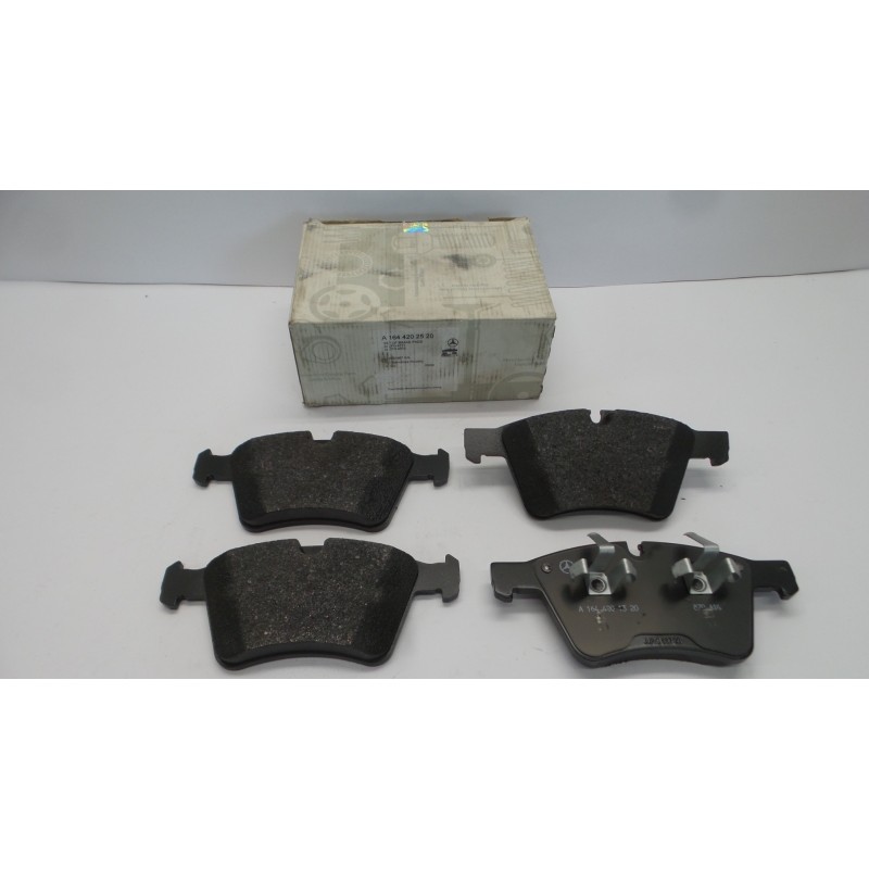 Pièce pour MERCEDES-BENZ - Brake Pad Set A1644202520