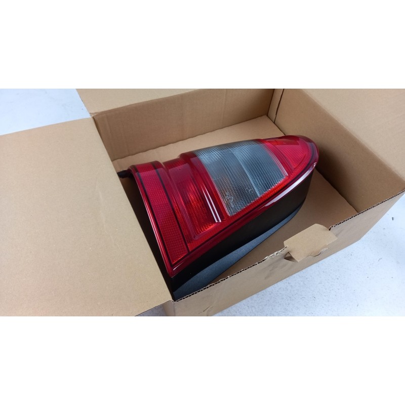 Pièce pour MERCEDES-BENZ - Combination Rearlight A1688200564