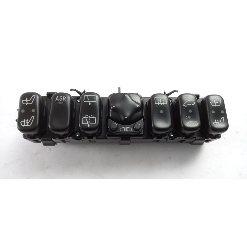 Pièce pour MERCEDES-BENZ - Switch Unit A16882039107C45