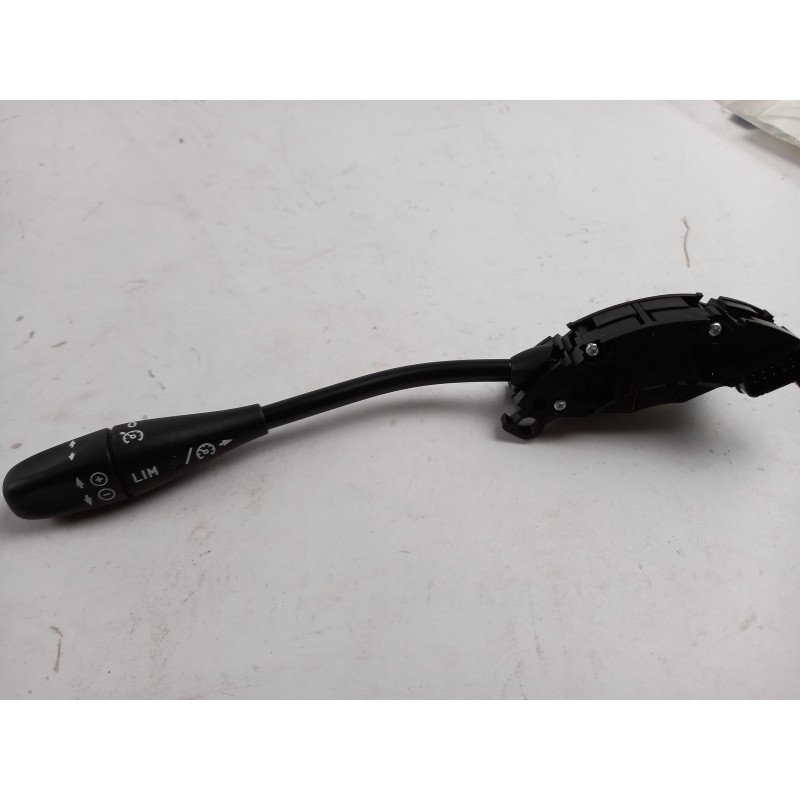 Pièce pour MERCEDES-BENZ - Steering Column Switch A1695450004