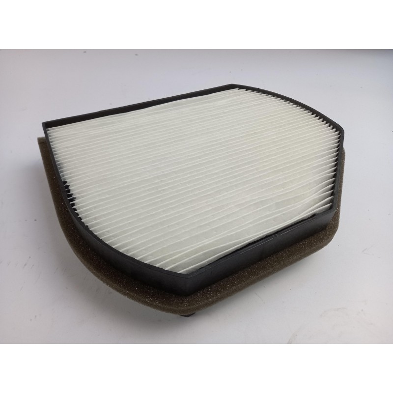 Pièce pour MERCEDES-BENZ - Filter, Interior Air A2028300018