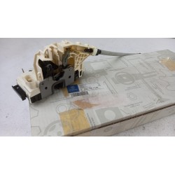 Pièce pour MERCEDES-BENZ - Door Lock A2047201135