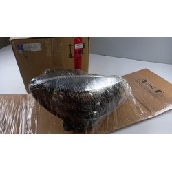 Pièce pour MERCEDES-BENZ - Headlight A2048208559