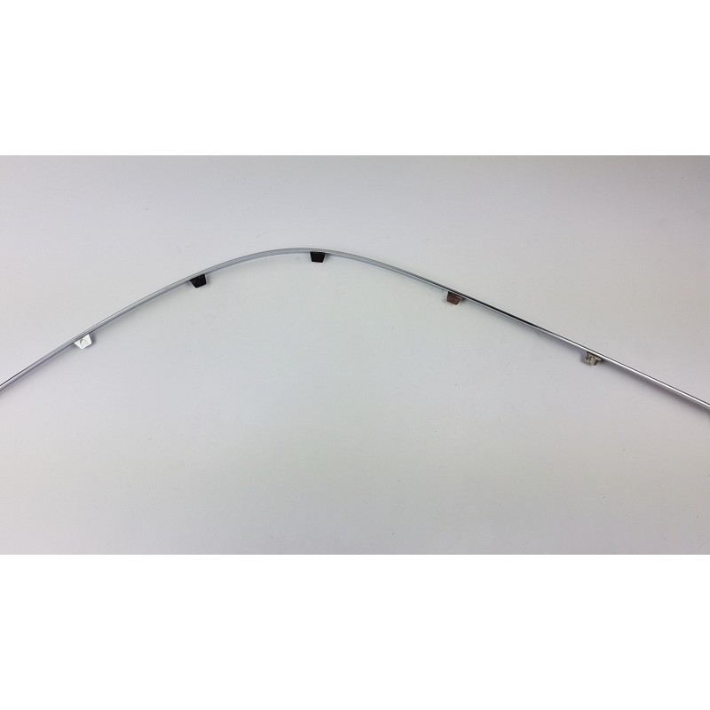 Pièce pour MERCEDES-BENZ - Trim/Protective Strip, Bumper A2048852921