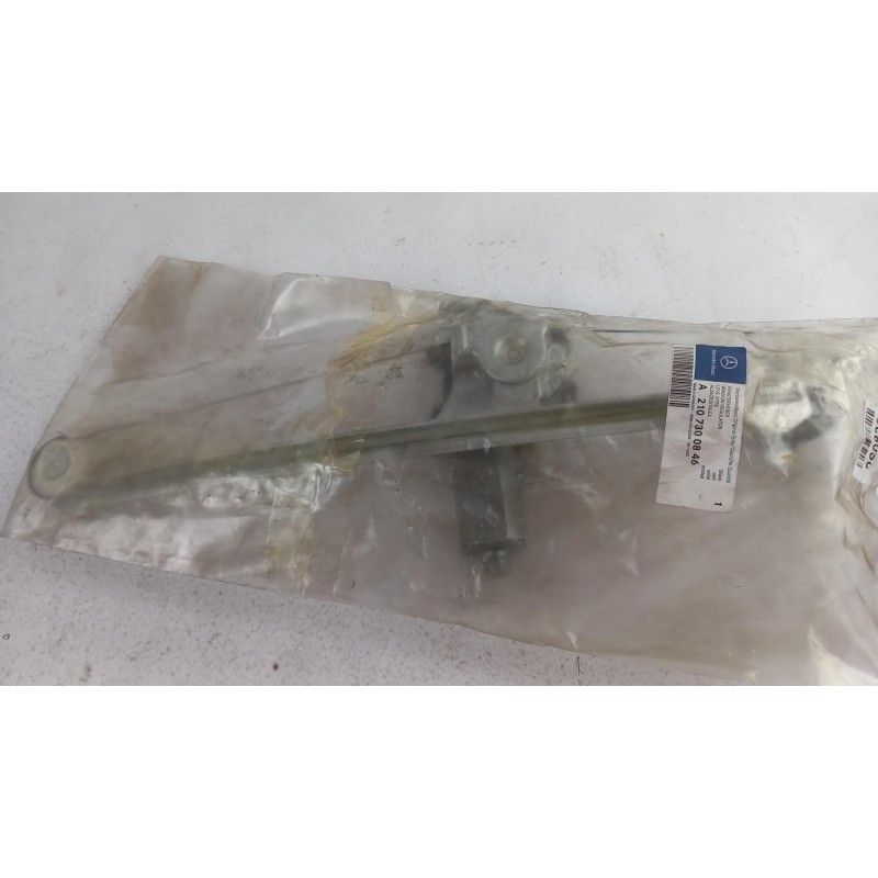Pièce pour MERCEDES-BENZ - Window Lift A2107300846