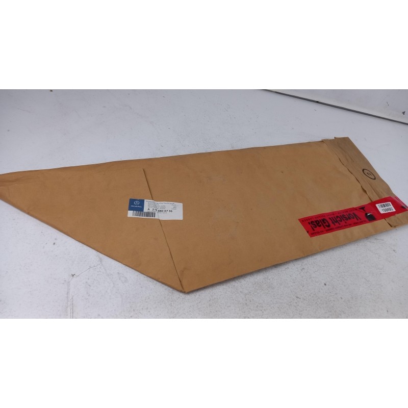 Pièce pour MERCEDES-BENZ - Trim/Protective Strip, Bumper A2108800736