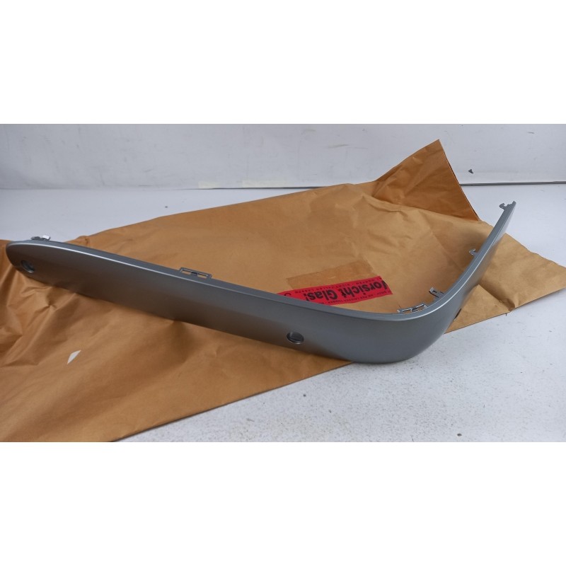 Pièce pour MERCEDES-BENZ - Trim/Protective Strip, Bumper A21088519217181