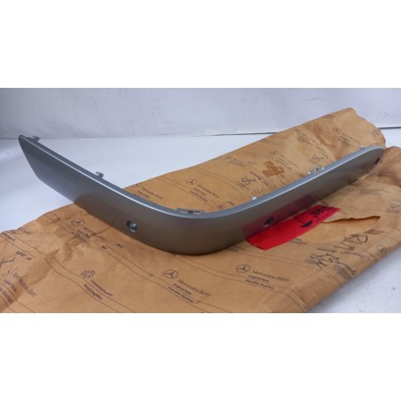 Pièce pour MERCEDES-BENZ - Trim/Protective Strip, Bumper A21088520217181