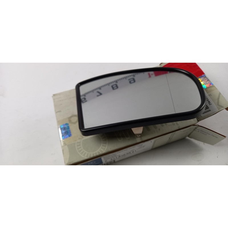 Pièce pour MERCEDES-BENZ - Mirror Glass, Outside Mirror A2118100421