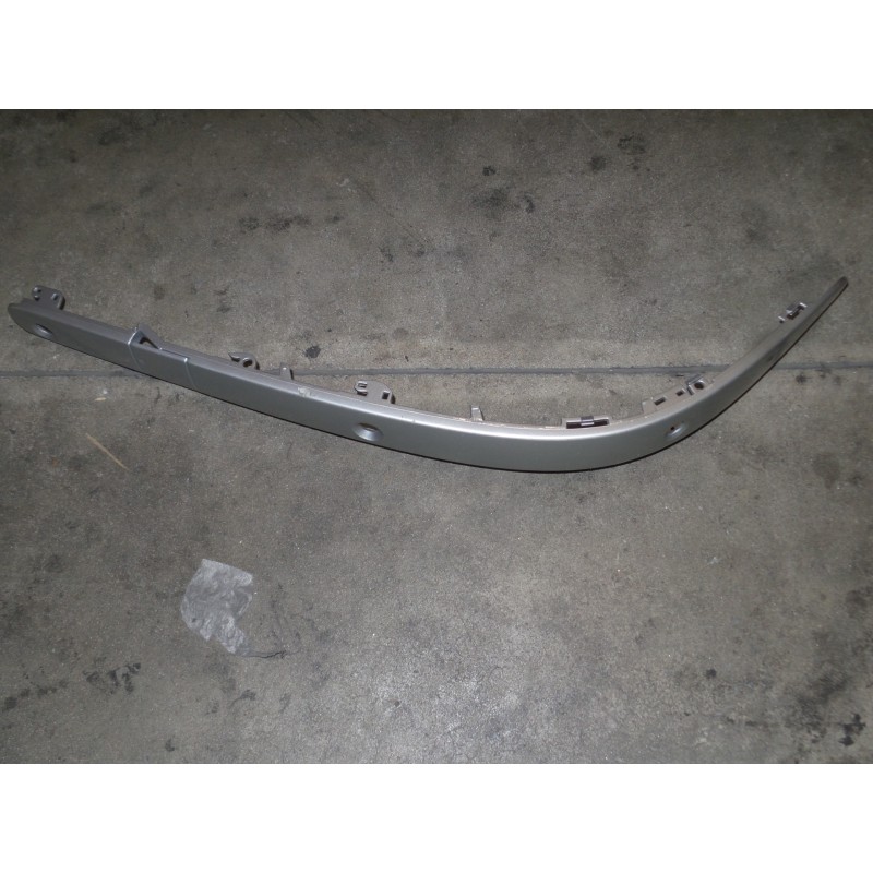 Pièce pour MERCEDES-BENZ - Trim/Protective Strip, Bumper A21188014129744