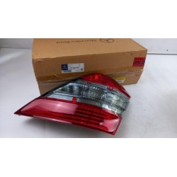 Pièce pour MERCEDES-BENZ - Combination Rearlight A2218200266