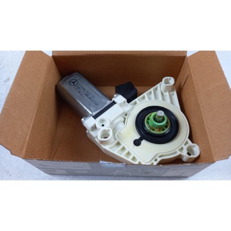 Pièce pour MERCEDES-BENZ - Electric Motor, Window Lift A2218202842