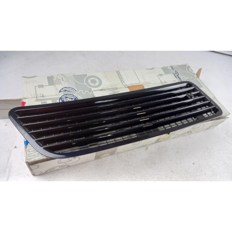 Pièce pour MERCEDES-BENZ - Air Grille A22188002055359
