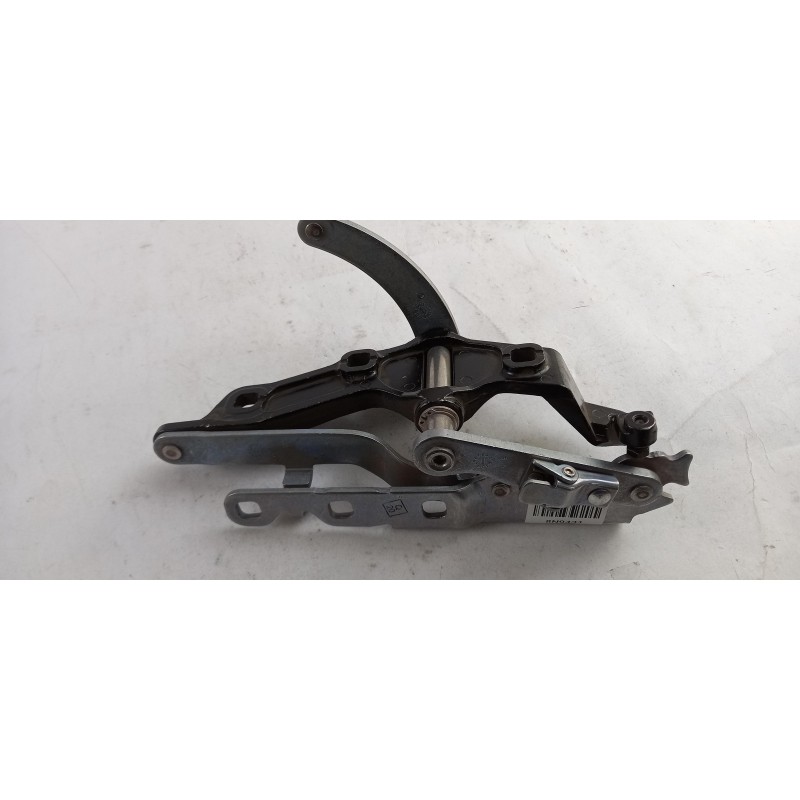 Pièce pour MERCEDES-BENZ - Hinge, Bonnet A2218800328